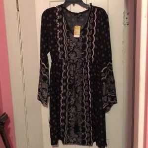 Bell sleeve dress